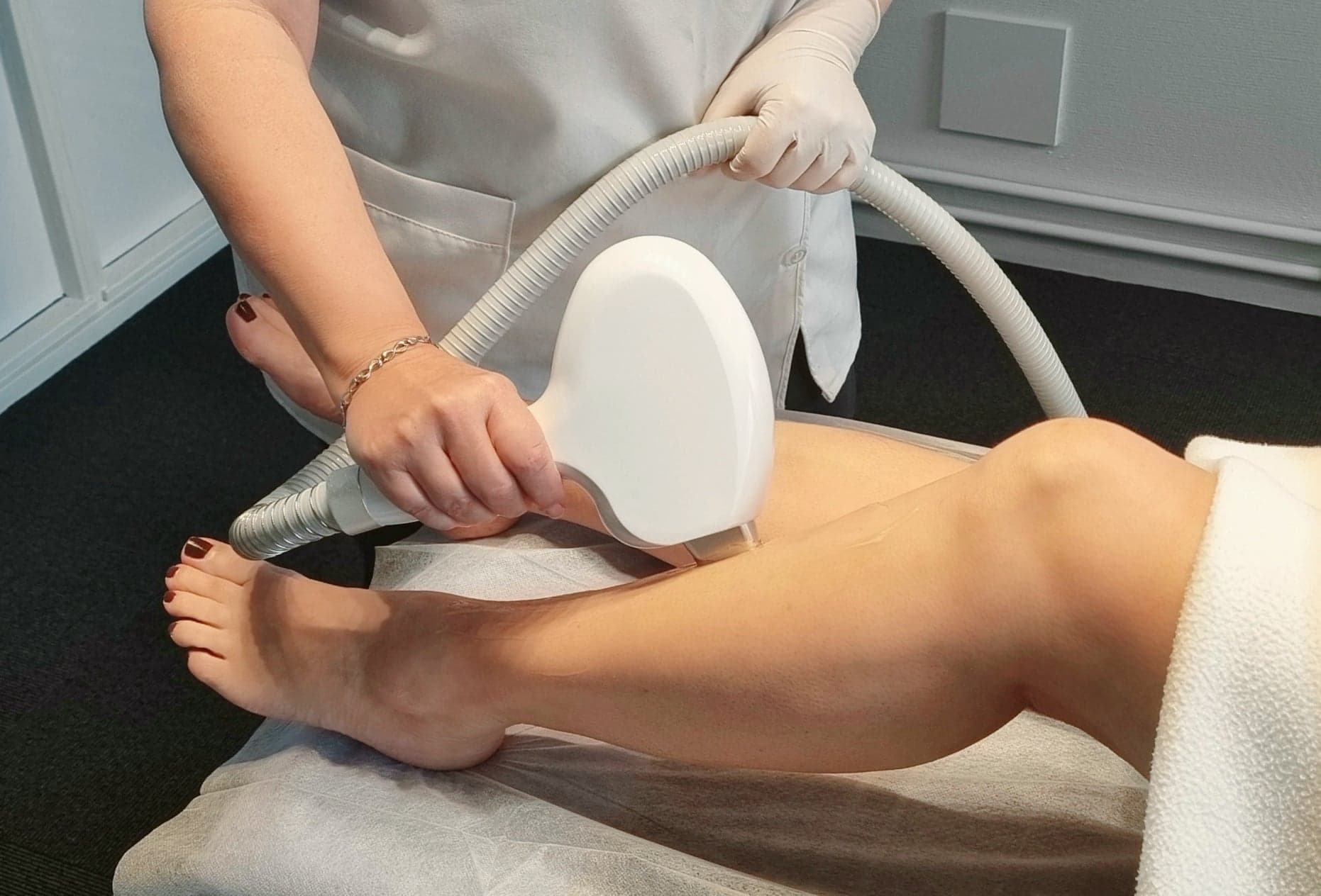 170433591_923362911808325_407949739403017566_n Permanent hårfjerning - Full Beauty